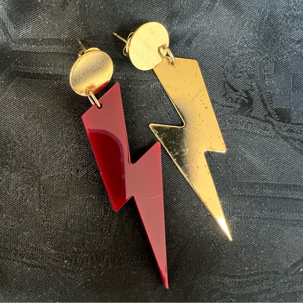 ISABEL MARANT Lightning Bolt Mismatch Earrings